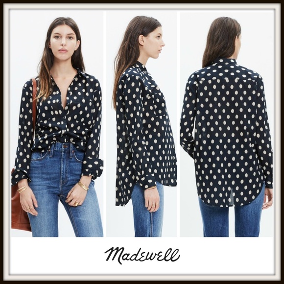 Madewell Tops - Madewell Oversized Blue Boyfriend Ikat Dot Shirt